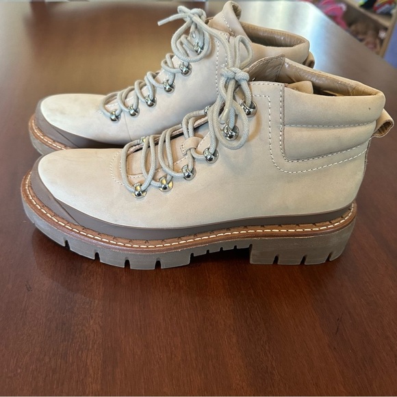 Marc Fisher LTD Womens Cairy Beige Leather Combat & Lace-up Boots Shoes size 8 - Picture 2 of 8